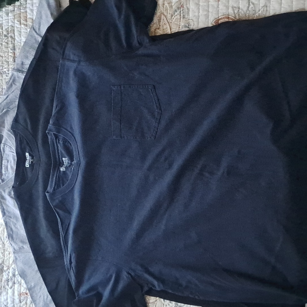 NWOT 3 Men's Duluth short sleeve tshirts